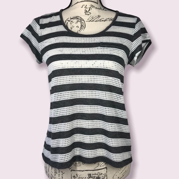 Converse, Retro Mesh Striped Shirt, Size S - Picture 6 of 16